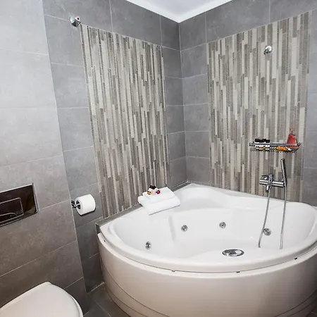 Jasmine Luxury Apartment PalaiónTsiflíkion Εξωτερικό φωτογραφία