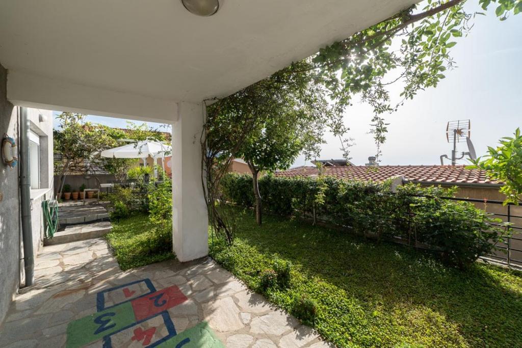 Apartment Jasmine Luxury PalaiónTsiflíkion