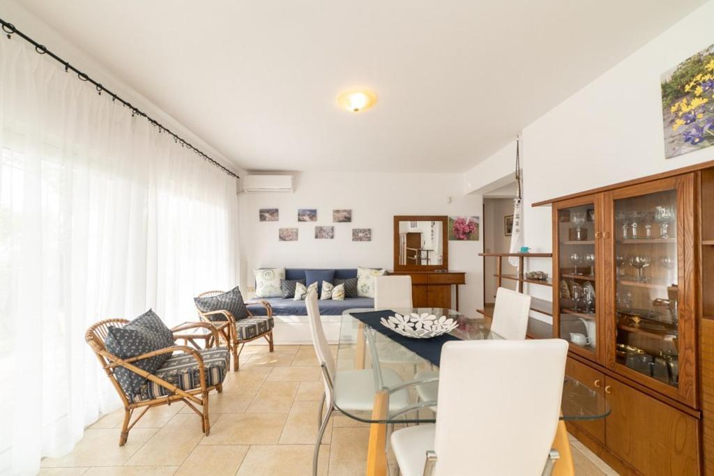 Apartment Jasmine Luxury PalaiónTsiflíkion